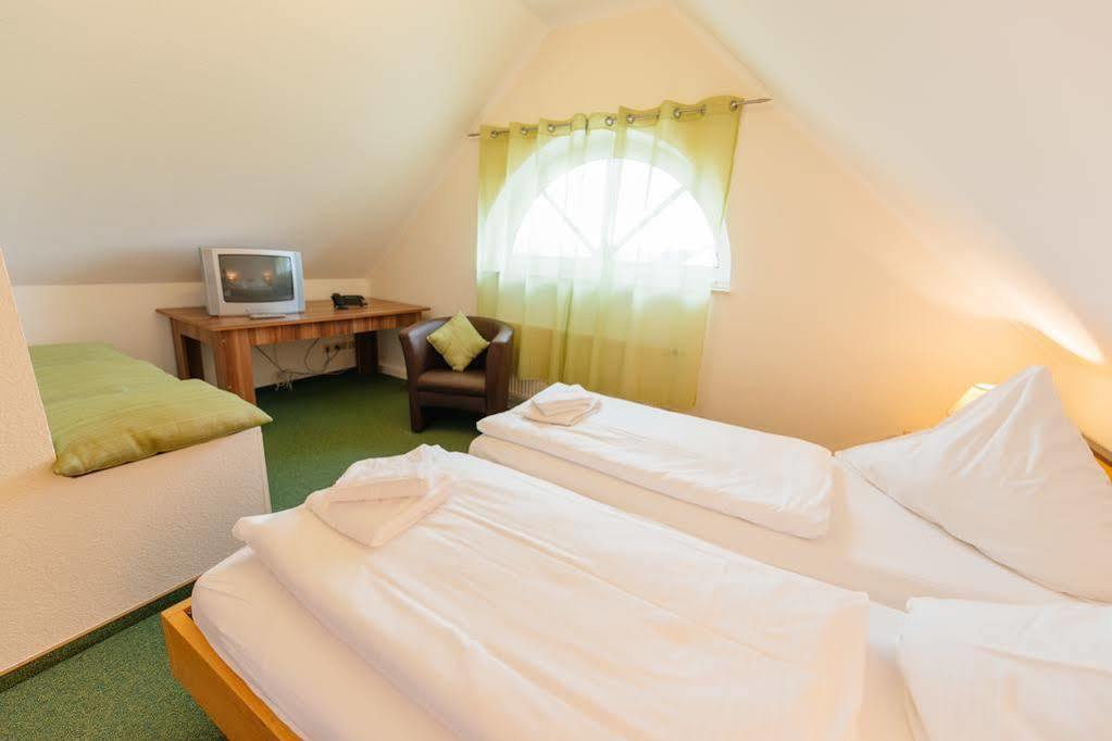 Hotel Rhoenhof Hünfeld Exteriér fotografie